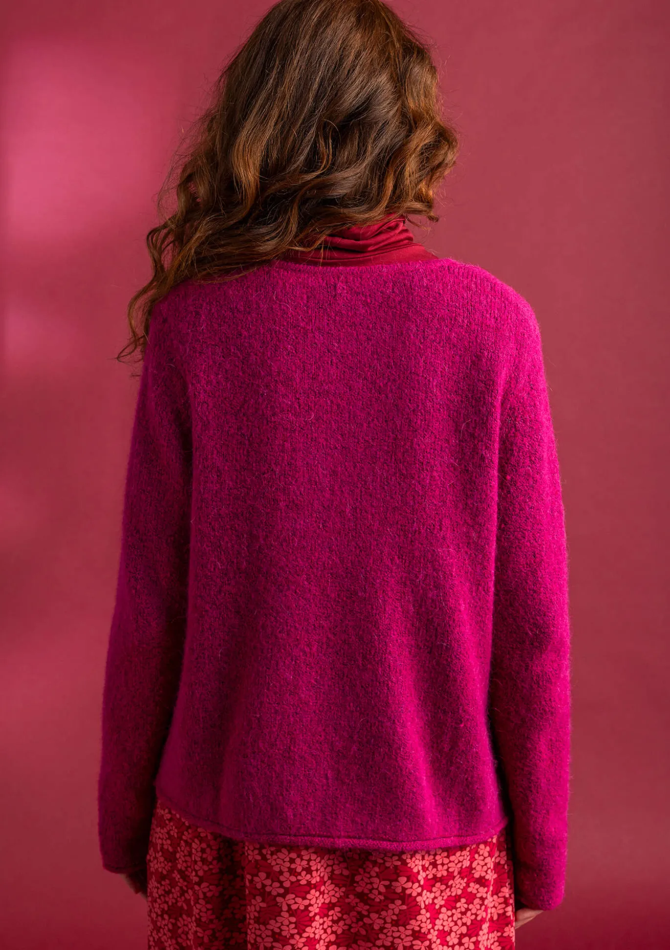 Neuletakki alpakkasekoitetta