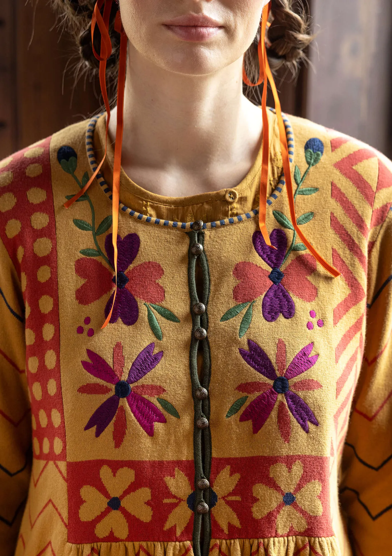 Neuletakki "Maria" ekologista ja kierrätettyä puuvillaa