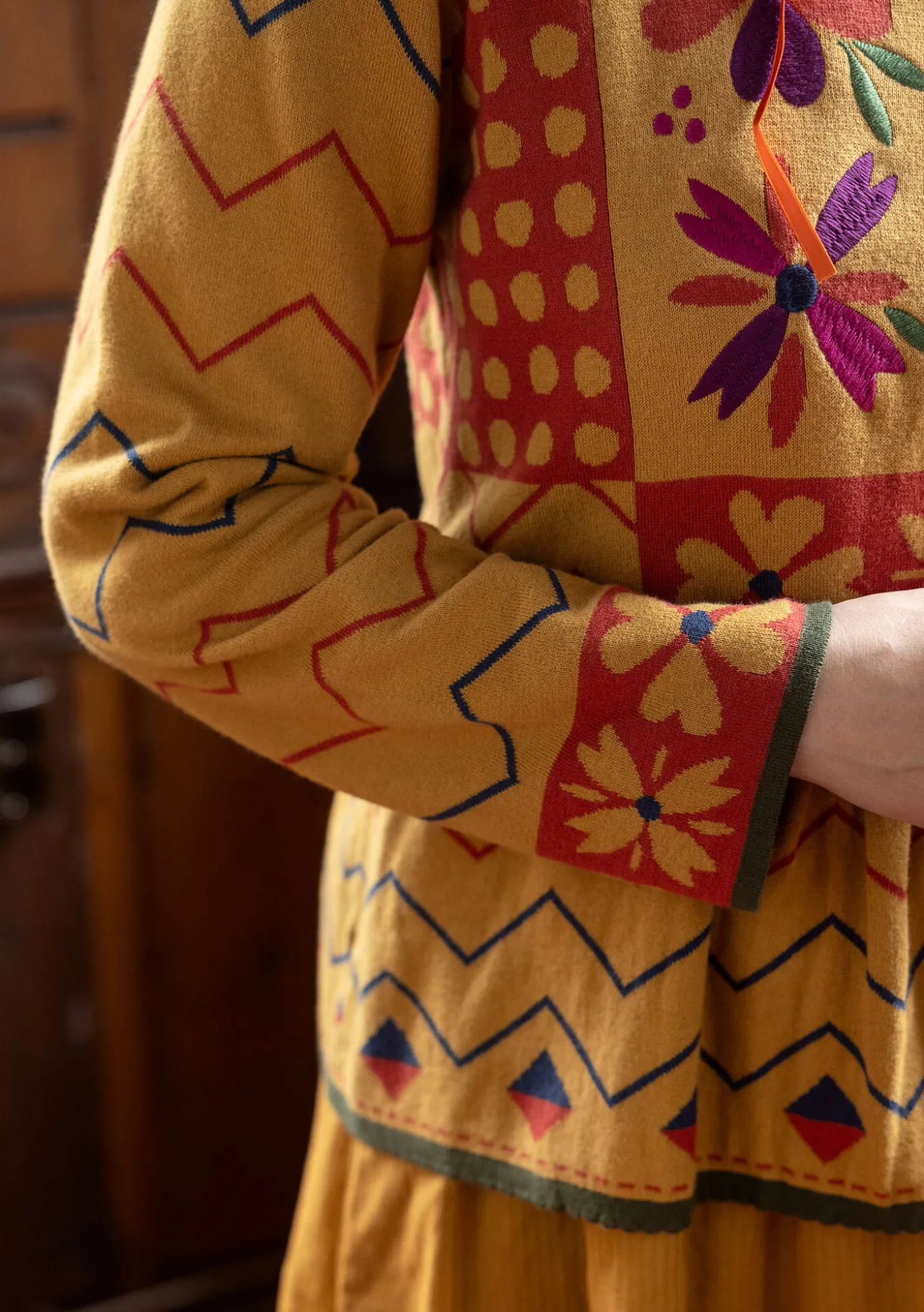 Neuletakki "Maria" ekologista ja kierrätettyä puuvillaa