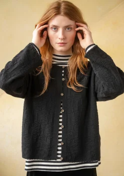 Neuletakki ”Nova” karitsanvillaa