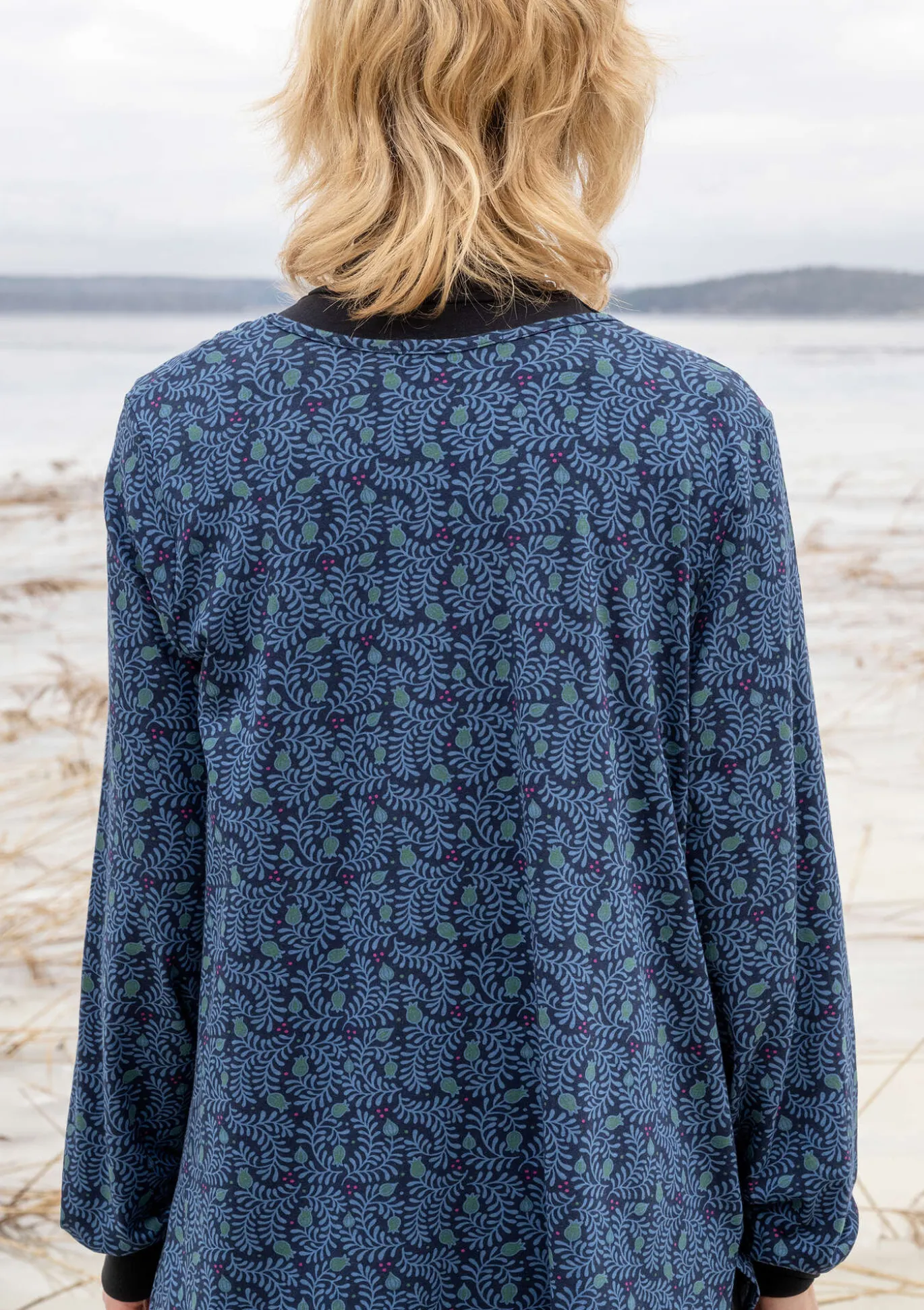 Pusero ”Aurora” ekopuuvillaa/modaalia/elastaania