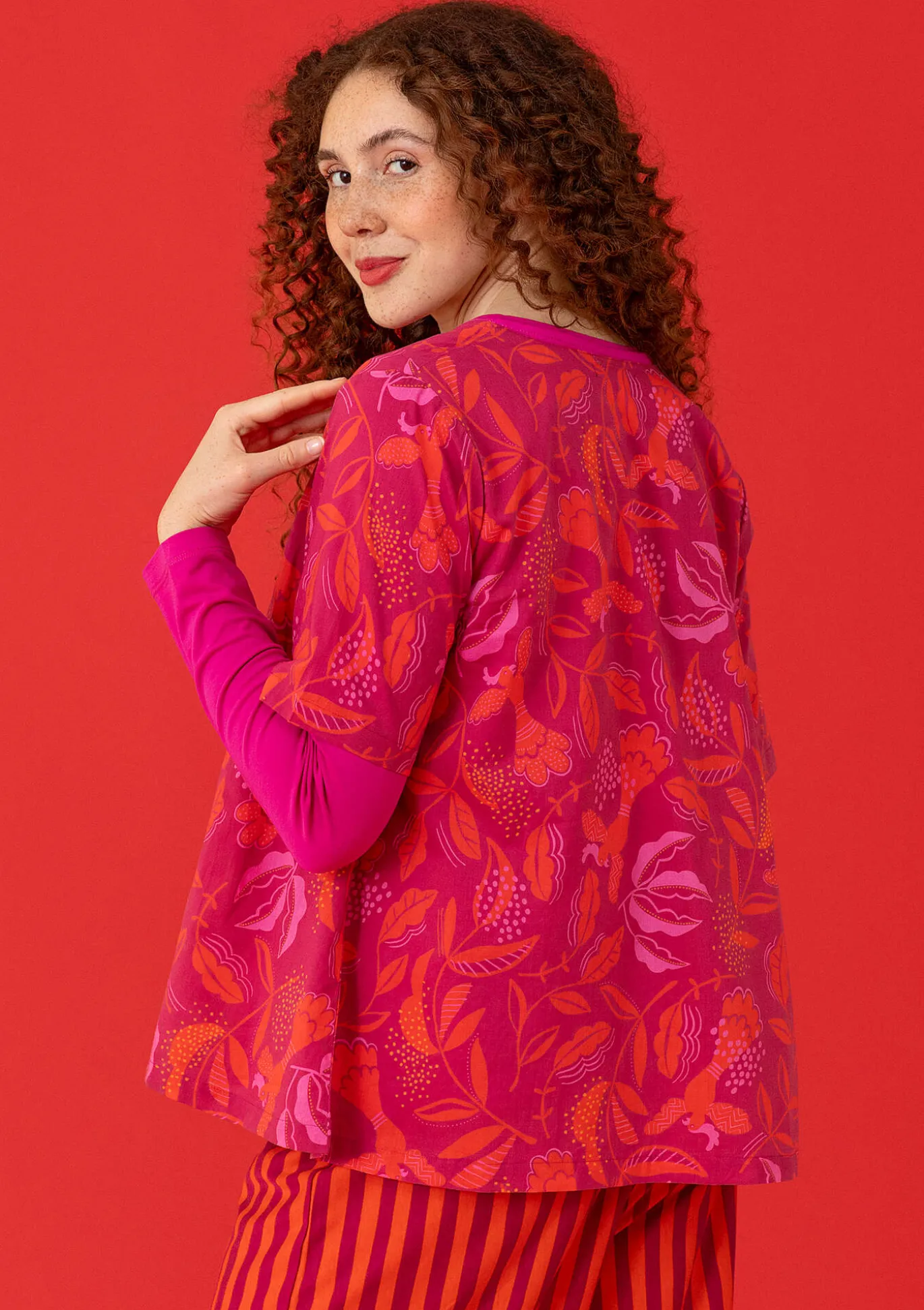 Pusero "Uuve" ekopuuvillaa