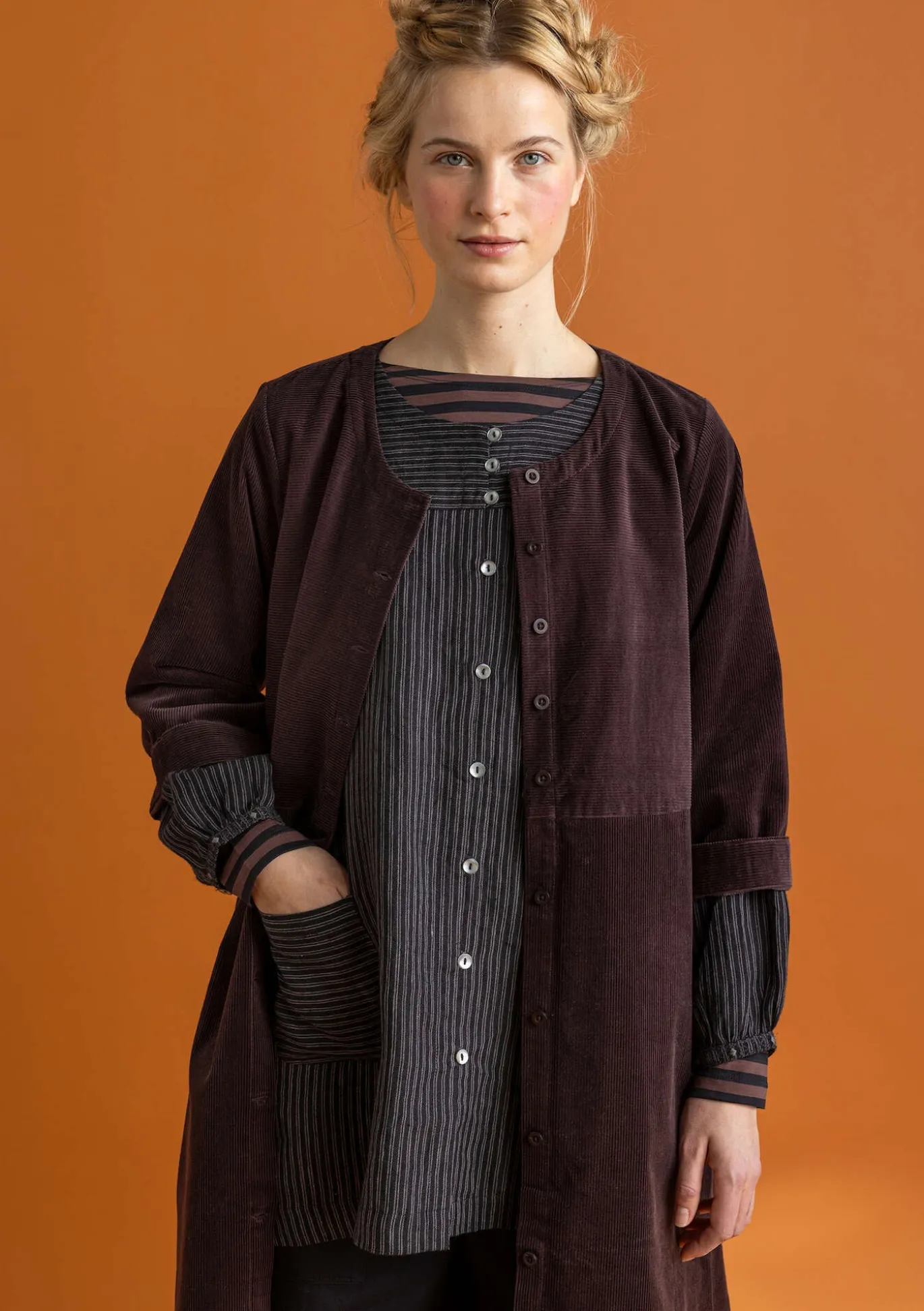 Vakosamettimekko ekopuuvillaa/elastaania.