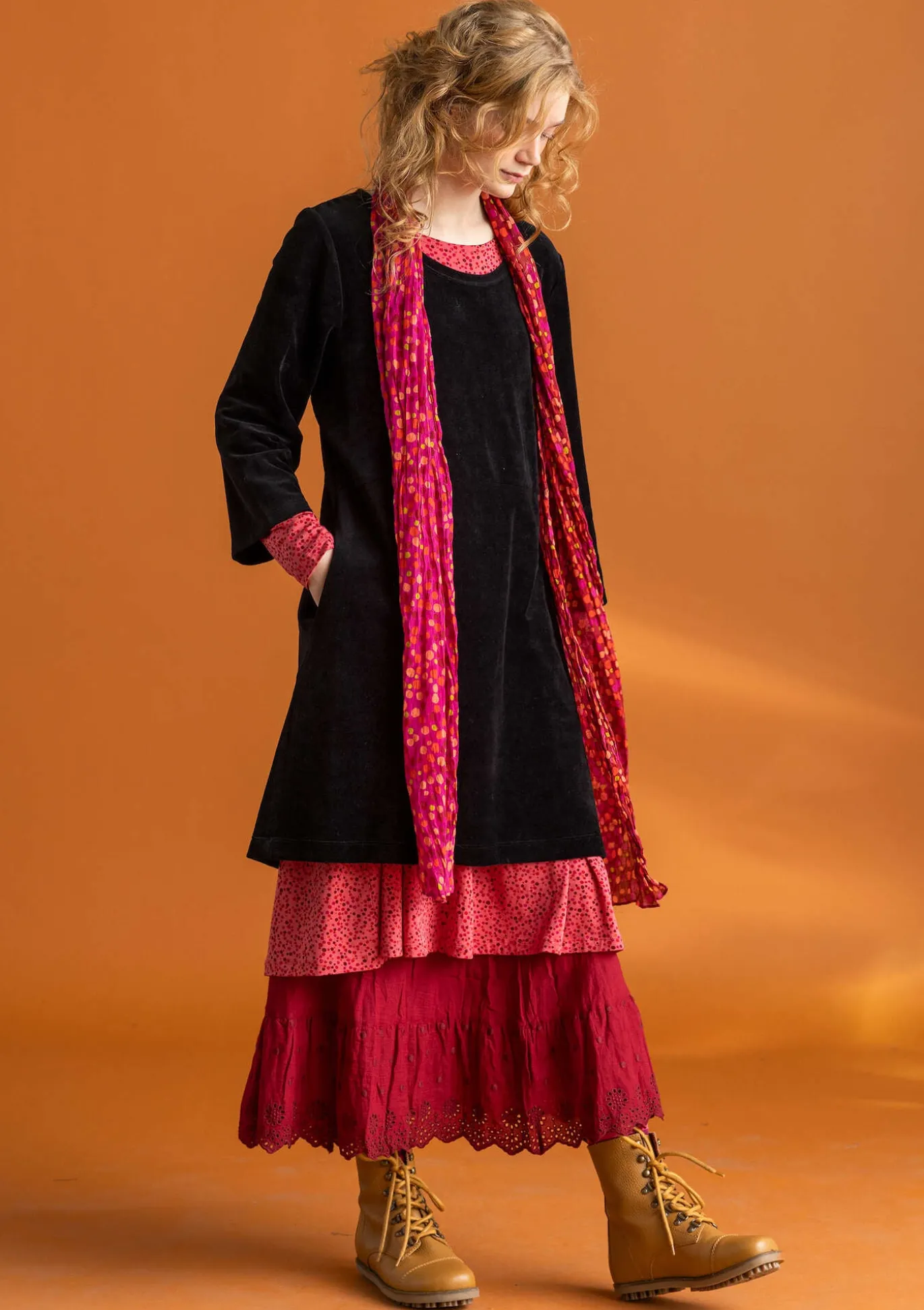 Veluuritunika ekologista puuvillaa / kierrätettyä polyesteriä