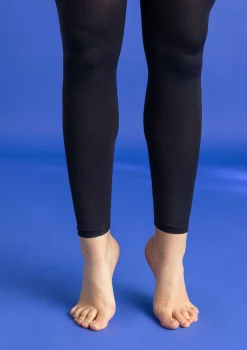 Yksiväriset leggingsit kierrätettyä polyamidia